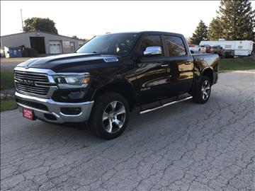 2019 RAM 1500 Laramie Crew Cab SWB 4WD