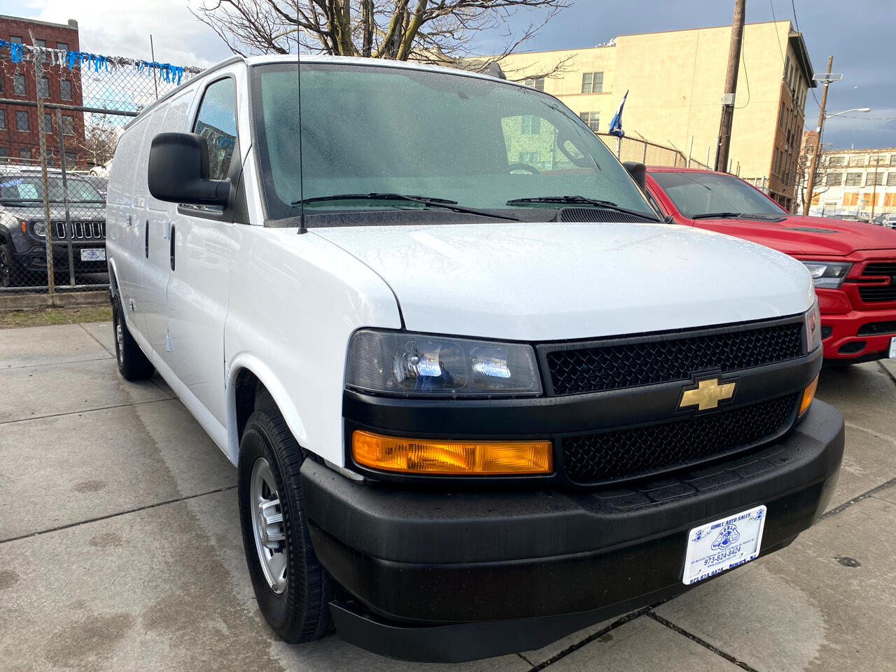 Chevrolet Express Cargo Van RWD 2500 155" 2021