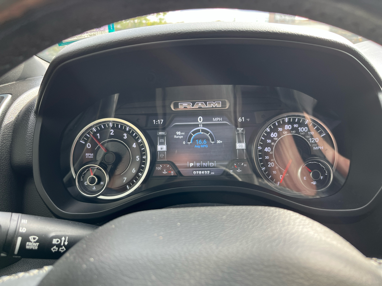 RAM 1500 Big Horn/Lone Star 4x4 Crew Cab 5'7" Box 2019 RAM 1500 Big Horn/Lone Star 4x4 Crew Cab 5'7" Box 2019