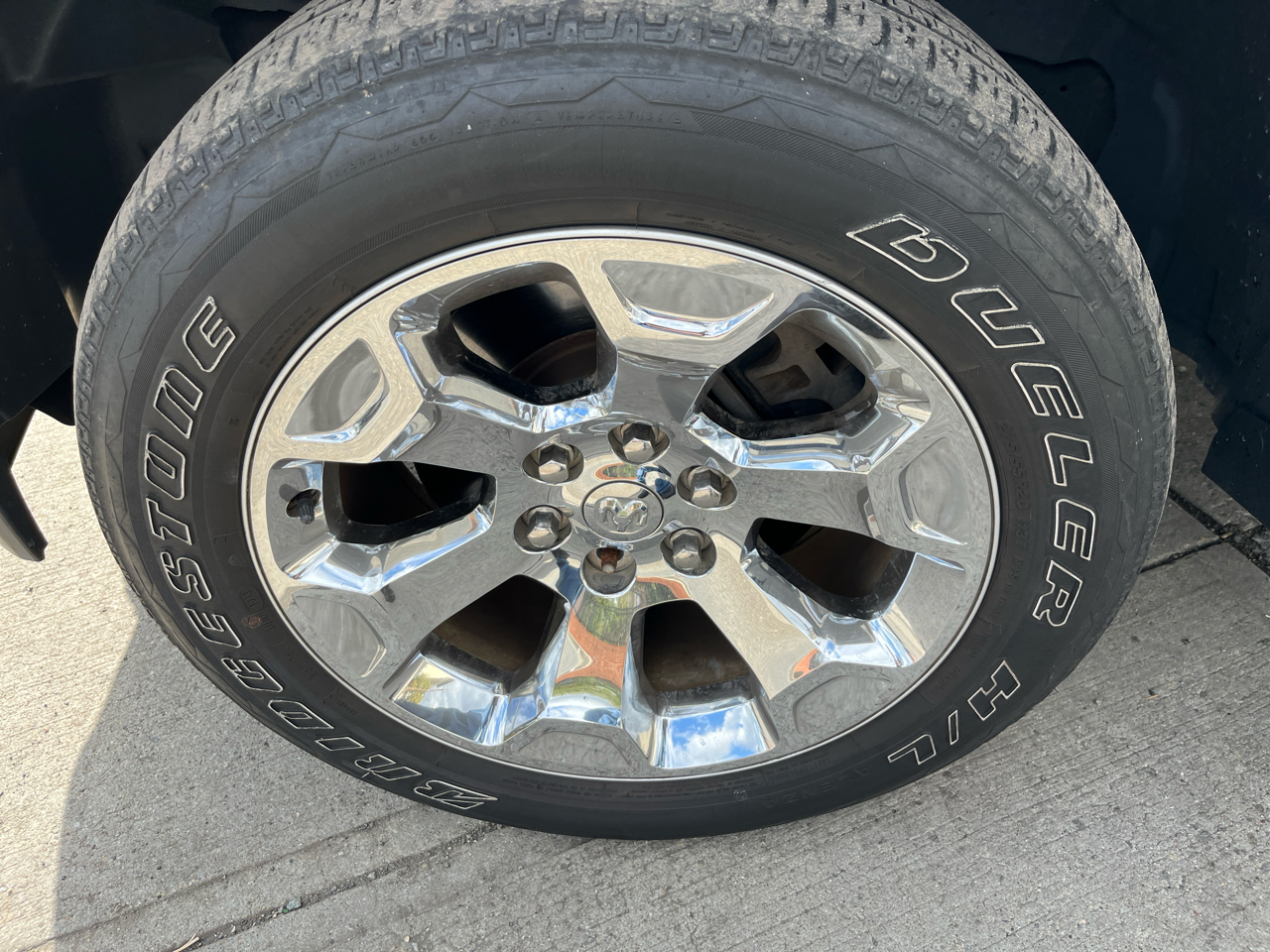 RAM 1500 Big Horn/Lone Star 4x4 Crew Cab 5'7" Box 2019 RAM 1500 Big Horn/Lone Star 4x4 Crew Cab 5'7" Box 2019