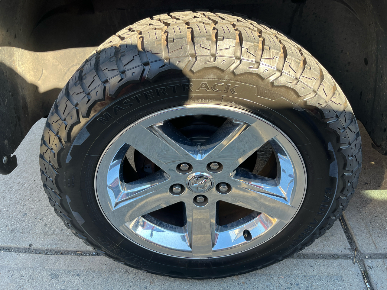 RAM 1500 4WD Quad Cab 140.5" Express 2013 RAM 1500 4WD Quad Cab 140.5" Express 2013