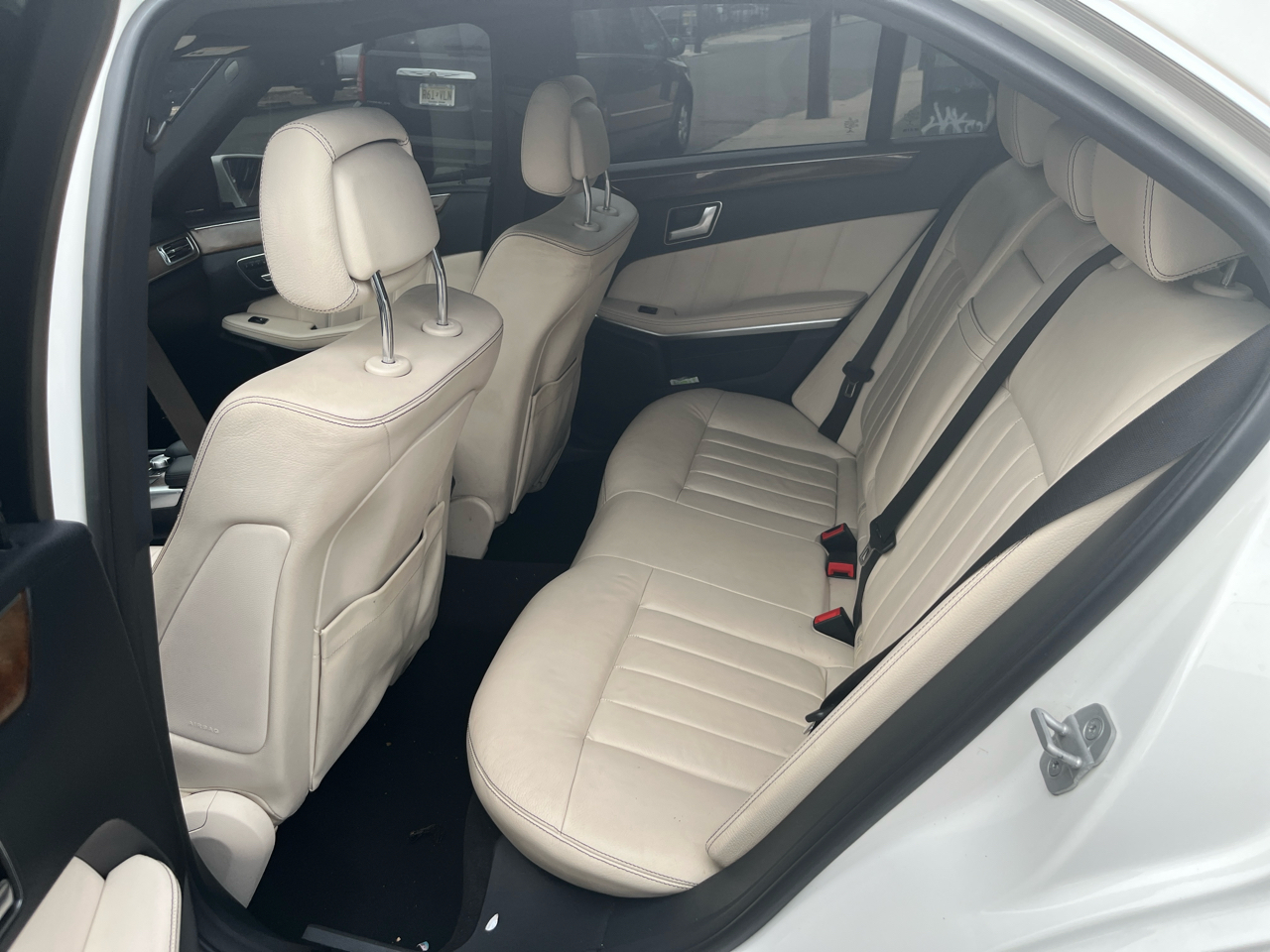 Mercedes-Benz E-Class 4dr Sdn E 350 Sport 4MATIC 2015 Mercedes-Benz E-Class 4dr Sdn E 350 Sport 4MATIC 2015