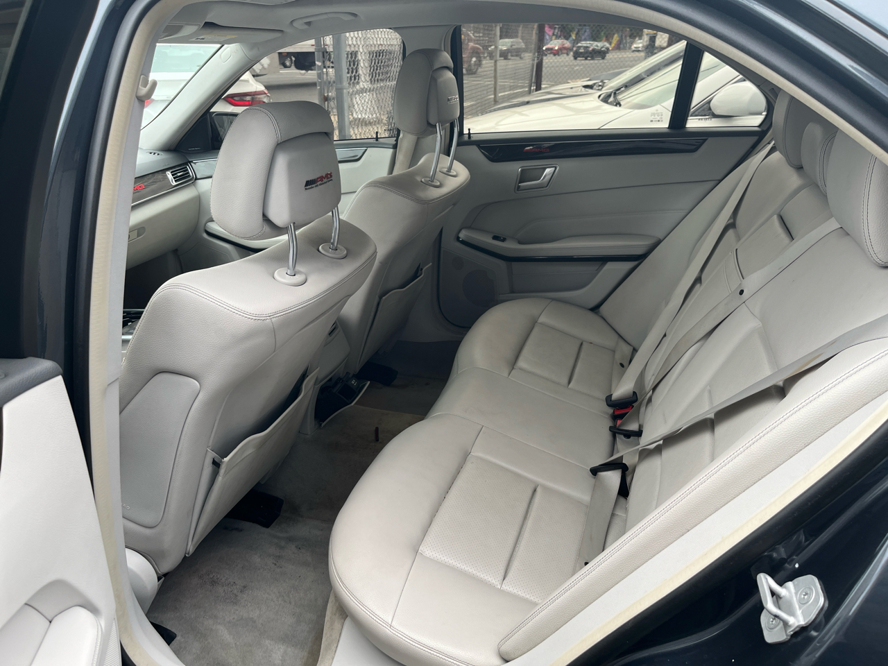 Mercedes-Benz E-Class 4dr Sdn E 350 Sport RWD 2014 Mercedes-Benz E-Class 4dr Sdn E 350 Sport RWD 2014