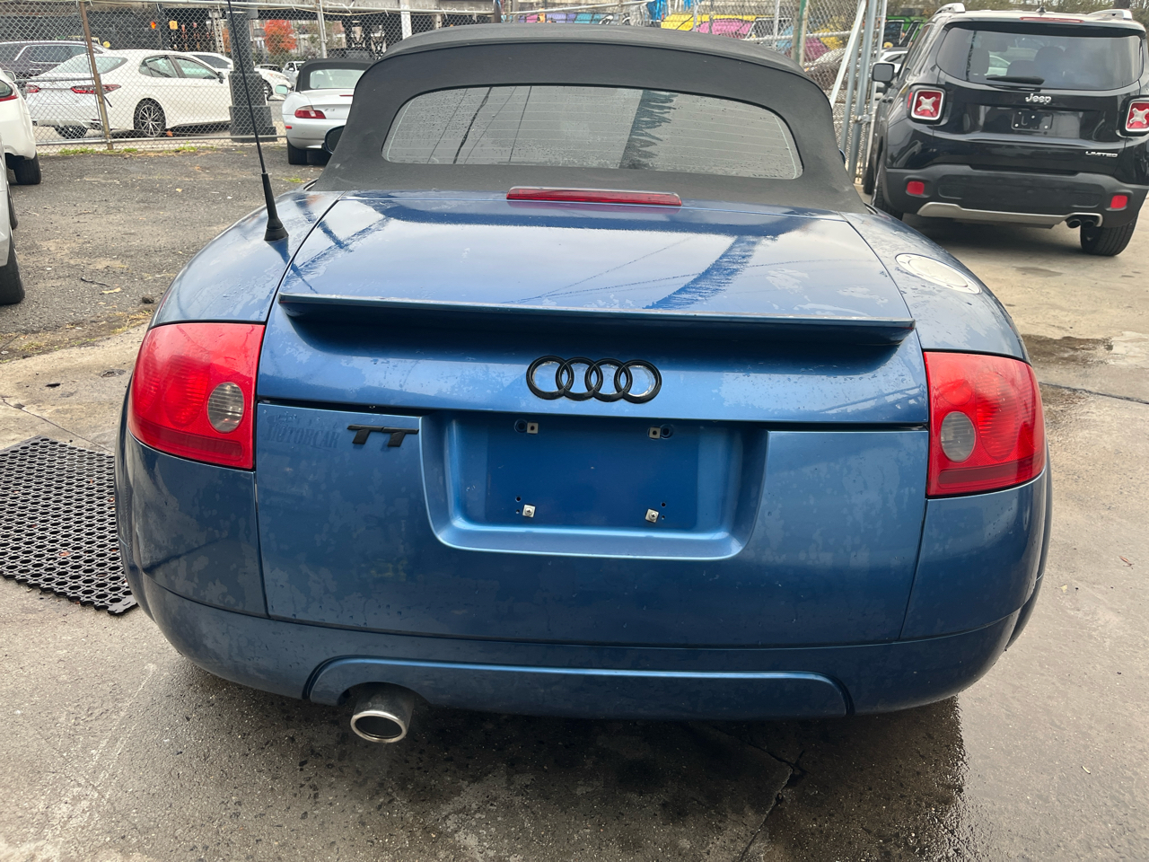 Audi TT 2dr Roadster Auto 2004 Audi TT 2dr Roadster Auto 2004