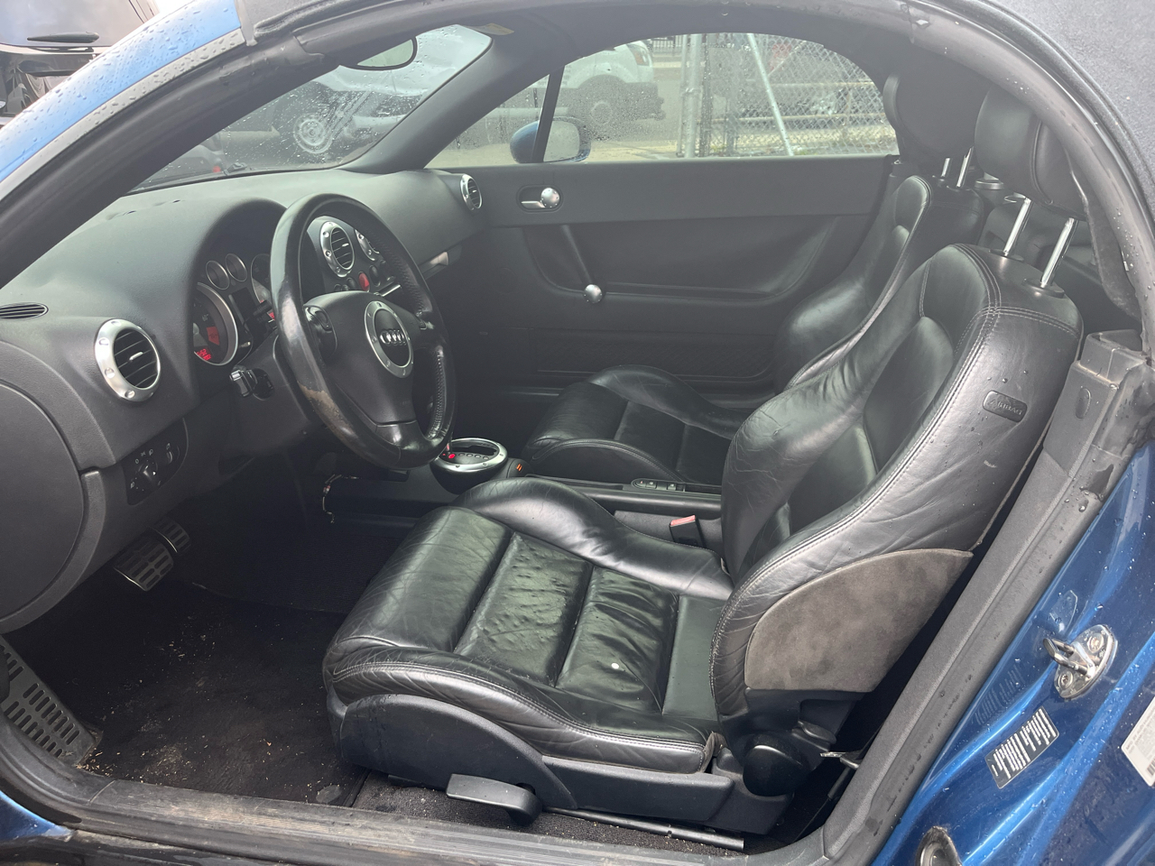 Audi TT 2dr Roadster Auto 2004 Audi TT 2dr Roadster Auto 2004