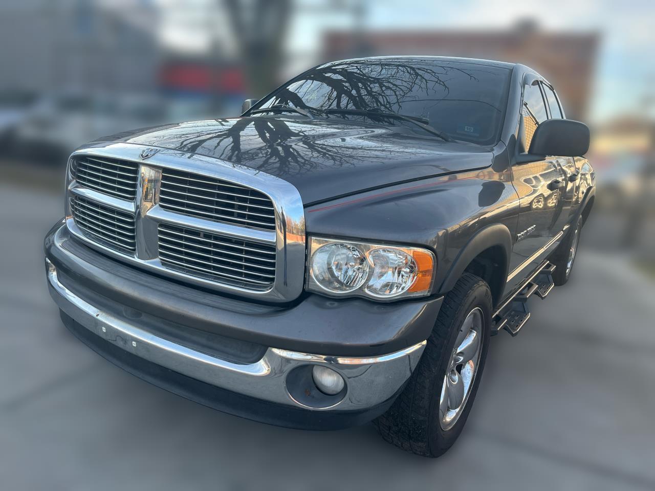 2003 Dodge Ram 1500 4dr Quad Cab 140.5" WB 4WD SLT