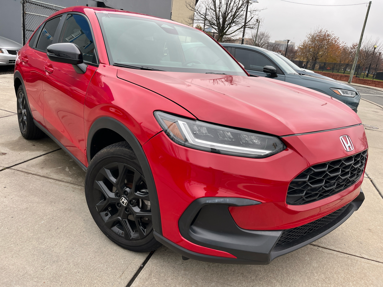 2025 Honda HR-V Sport photo 3