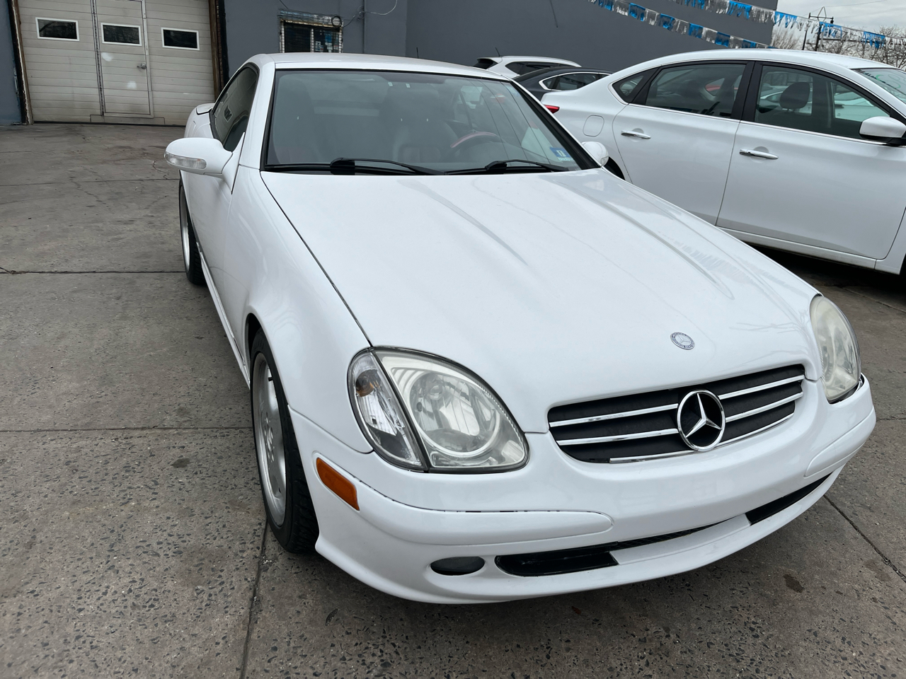 Mercedes-Benz SLK-Class 2dr Kompressor Roadster 2.3L 2001