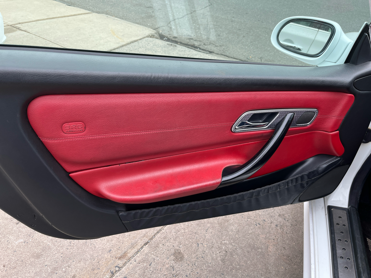 Mercedes-Benz SLK-Class 2dr Kompressor Roadster 2.3L 2001