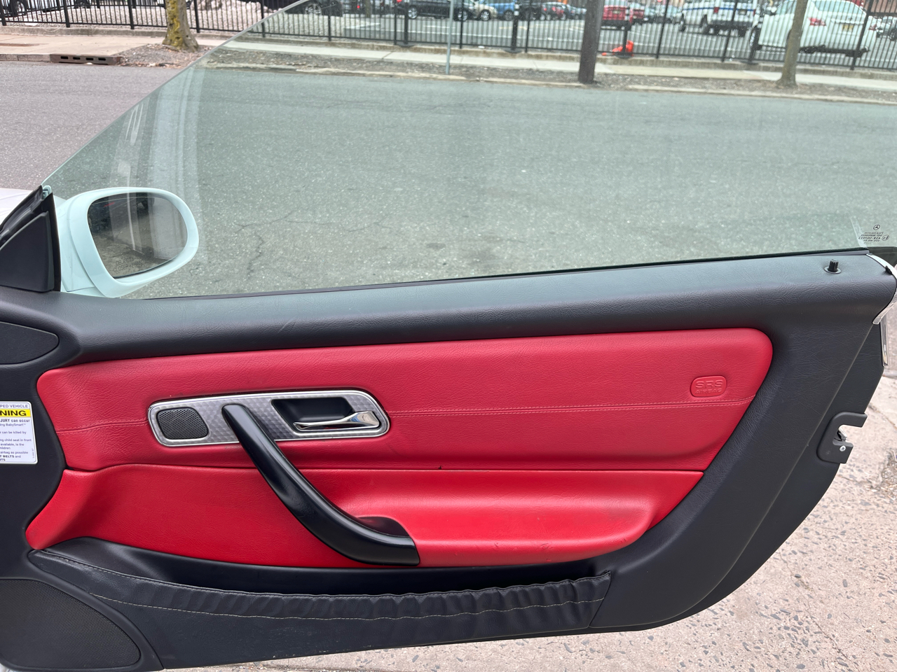 Mercedes-Benz SLK-Class 2dr Kompressor Roadster 2.3L 2001