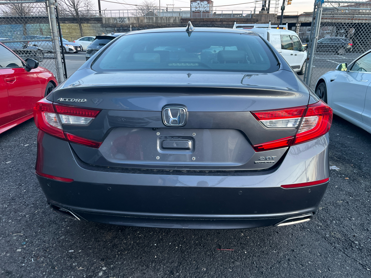 Honda Accord Sedan Touring 2.0T Auto 2020