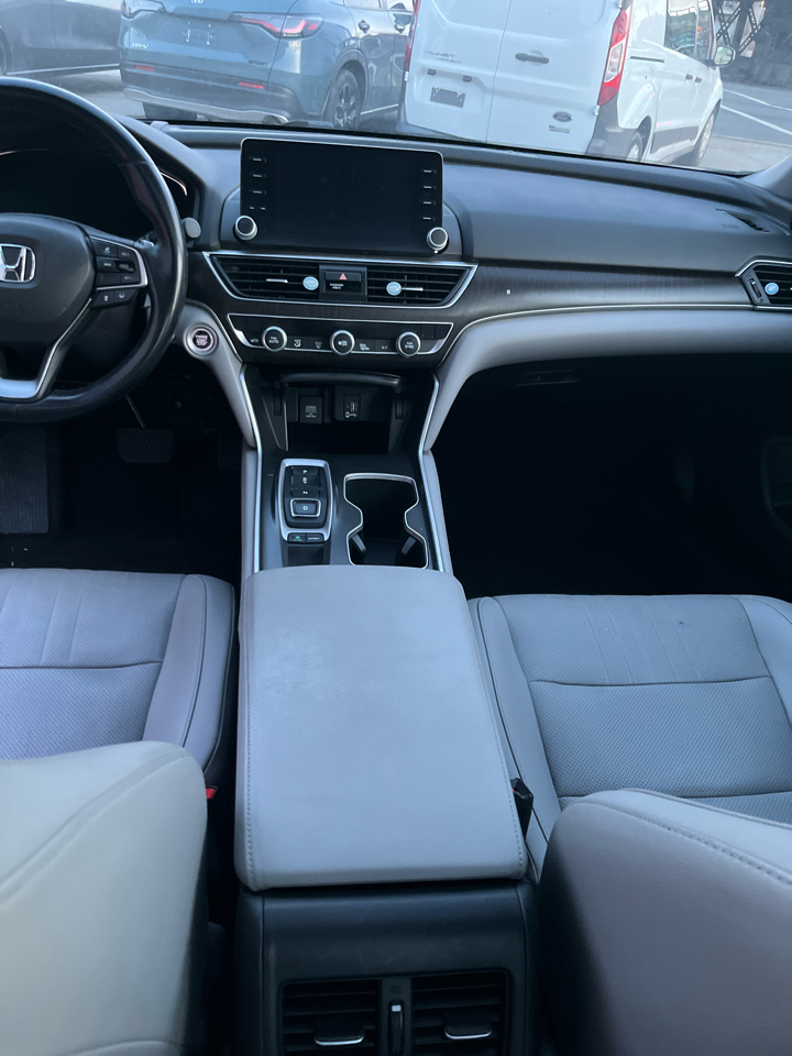 Honda Accord Sedan Touring 2.0T Auto 2020