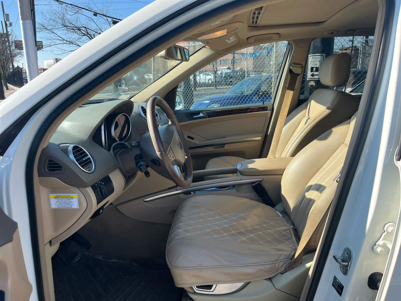 Mercedes-Benz M-Class 4MATIC 4dr 5.5L 2008