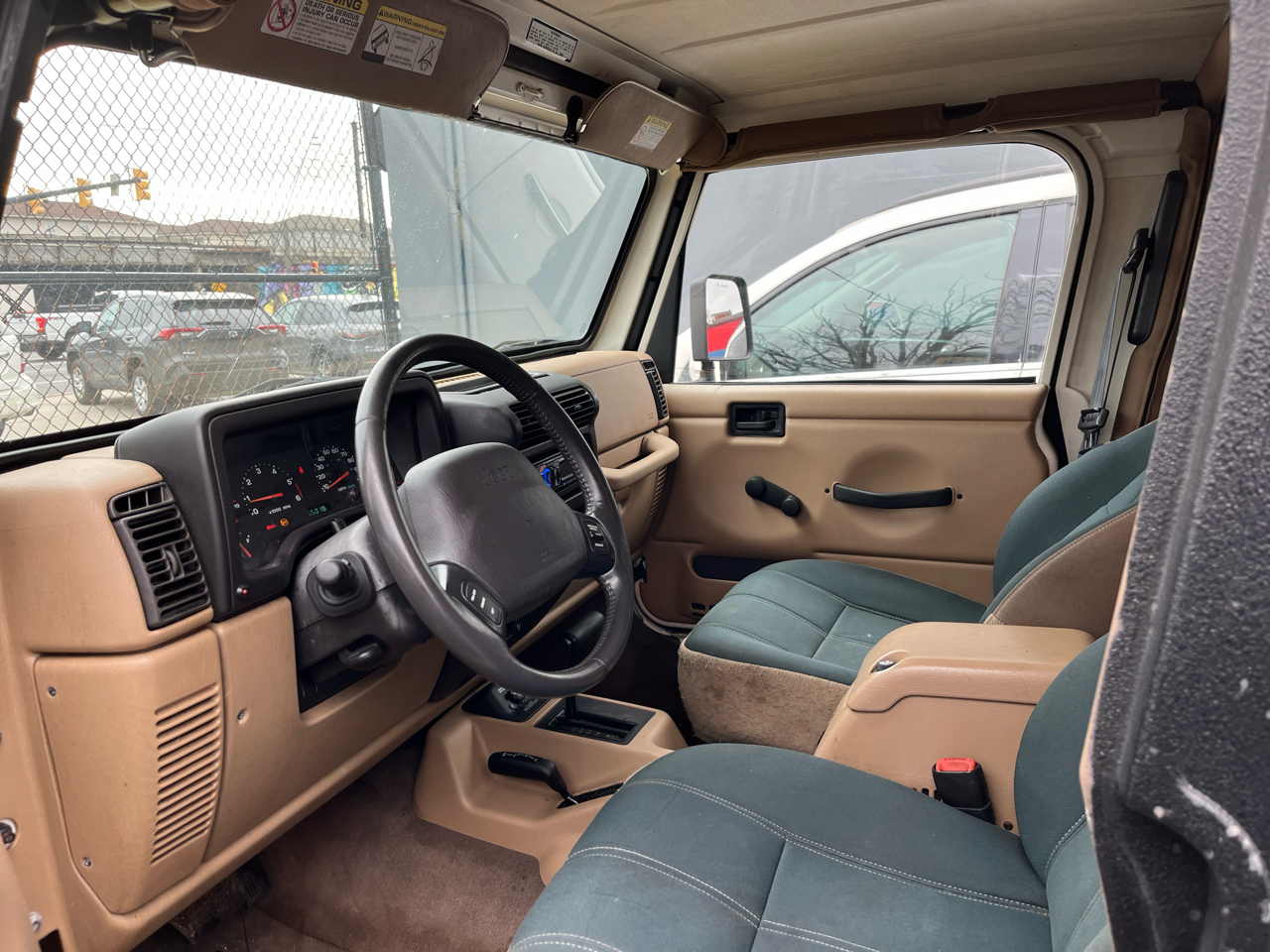 Jeep Wrangler 2dr Sahara 2001