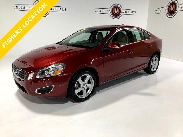2013 Volvo S40 Vehicle Image