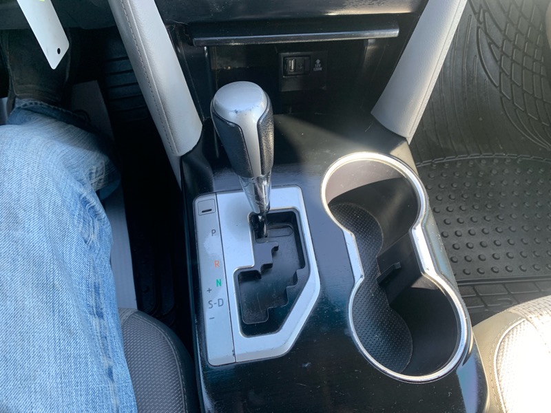 Toyota Camry LE 2014