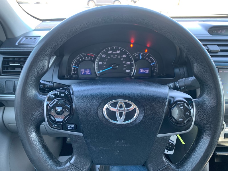 Toyota Camry LE 2014