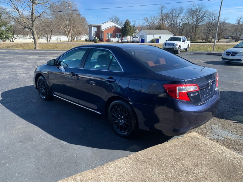 Toyota Camry LE 2014