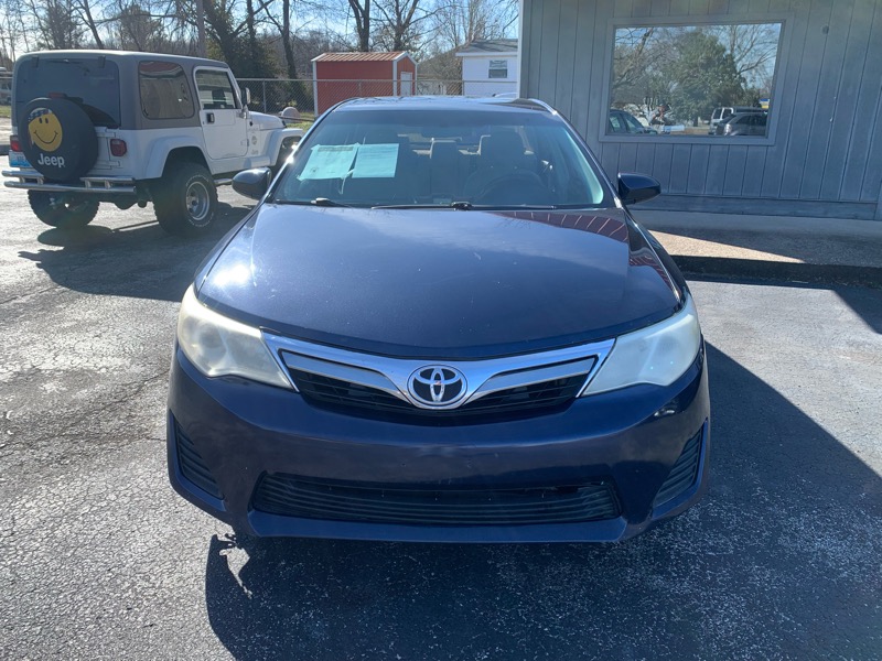 Toyota Camry LE 2014
