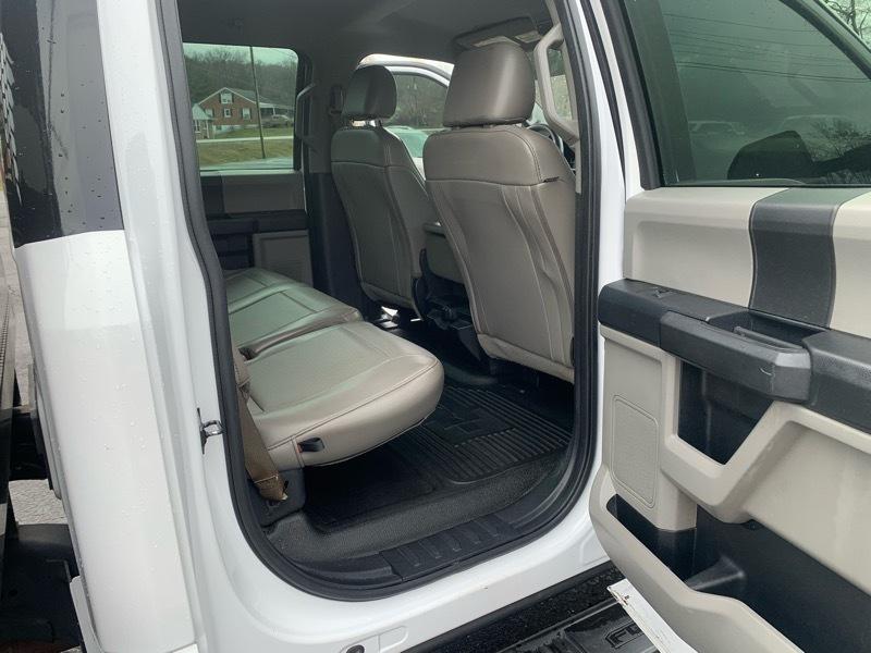 Ford F-350 SD XL Crew Cab Long Bed DRW 4WD 2019