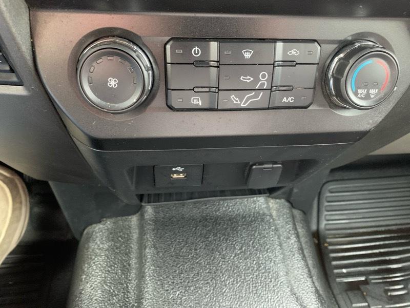 Ford F-350 SD XL Crew Cab Long Bed DRW 4WD 2019