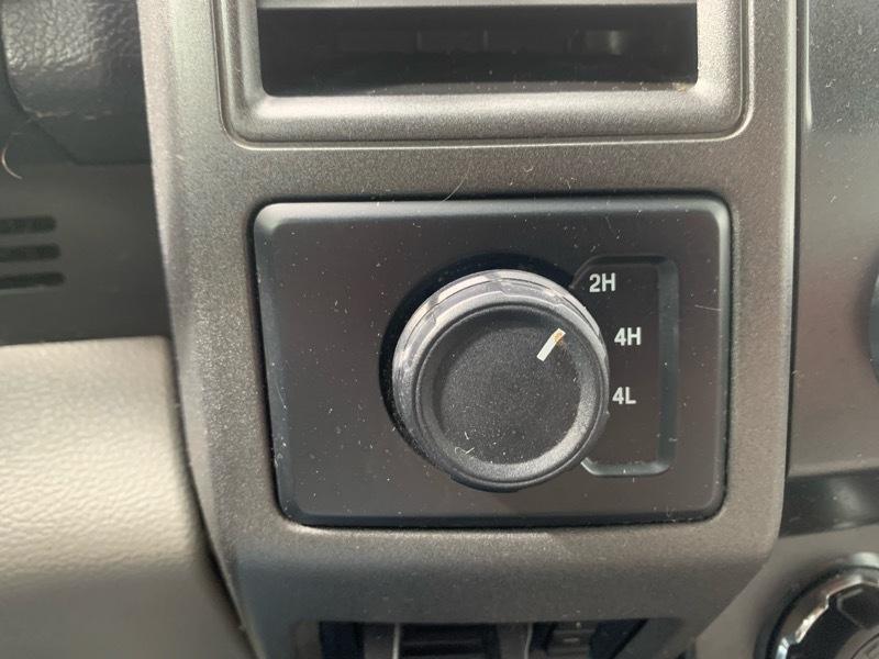 Ford F-350 SD XL Crew Cab Long Bed DRW 4WD 2019