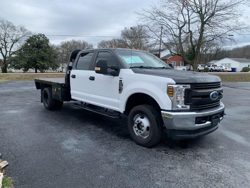 Ford F-350 SD XL Crew Cab Long Bed DRW 4WD 2019