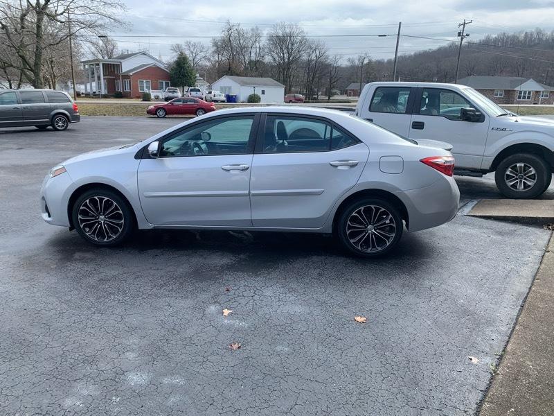 Toyota Corolla  2014