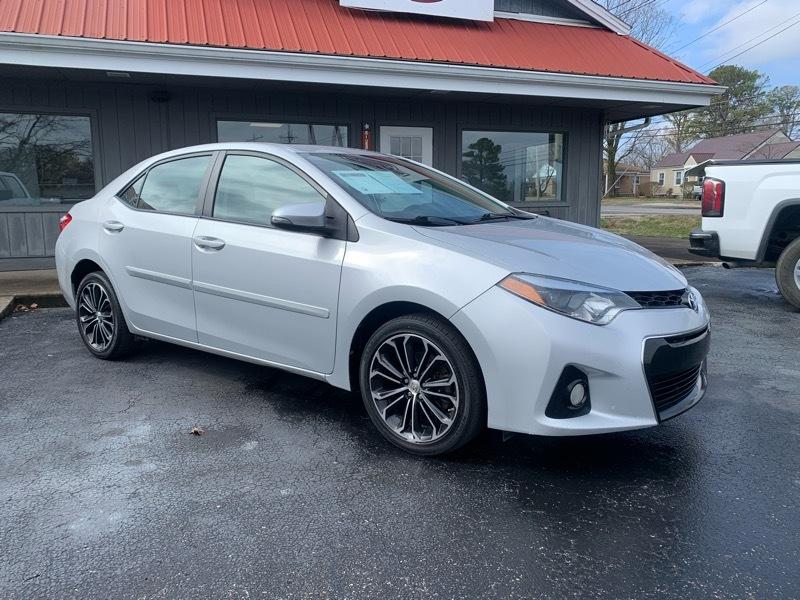 Toyota Corolla  2014