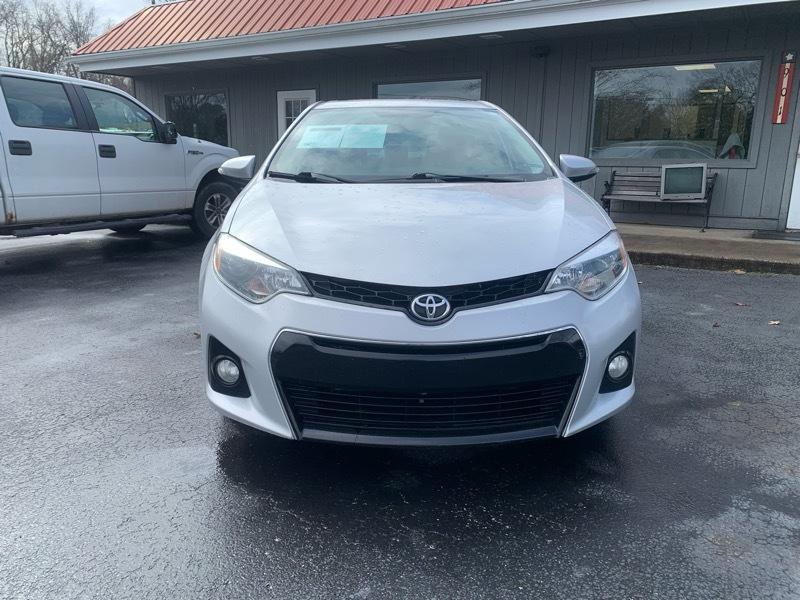 Toyota Corolla  2014