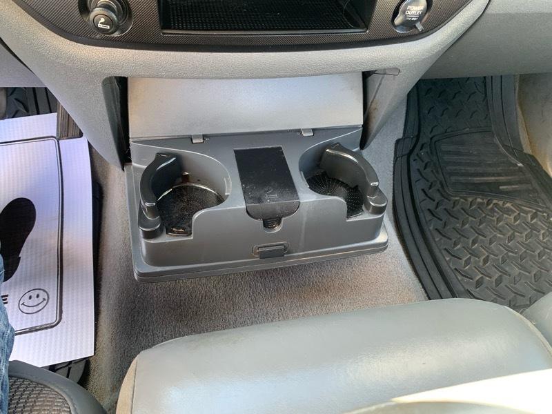 Dodge Ram 1500 ST 2WD 2006