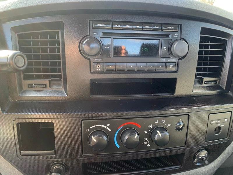 Dodge Ram 1500 ST 2WD 2006