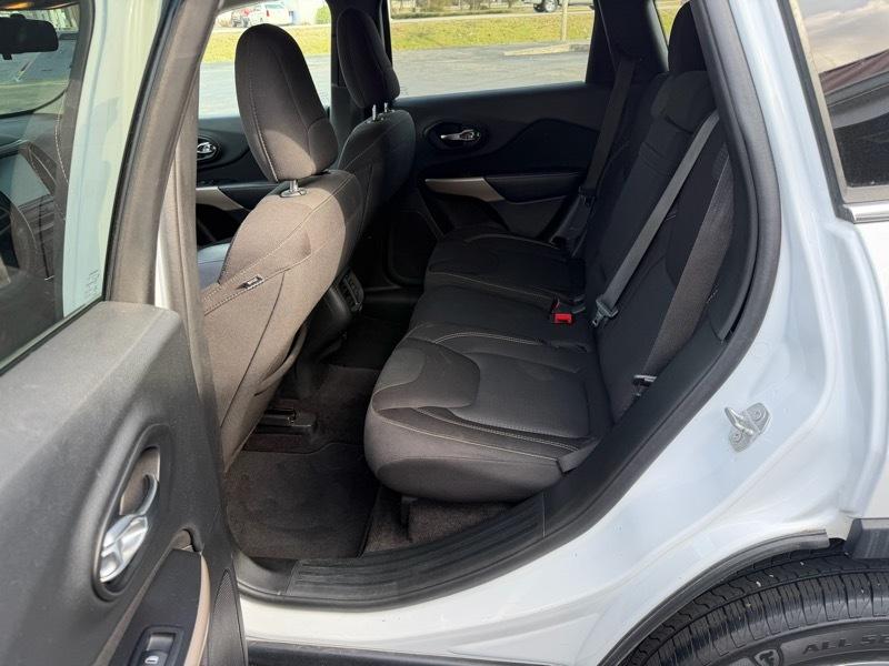 Jeep Cherokee Latitude 4WD 2017