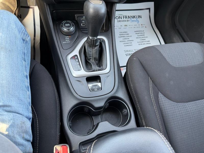 Jeep Cherokee Latitude 4WD 2017