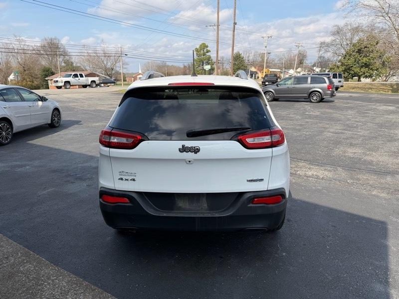 Jeep Cherokee Latitude 4WD 2017