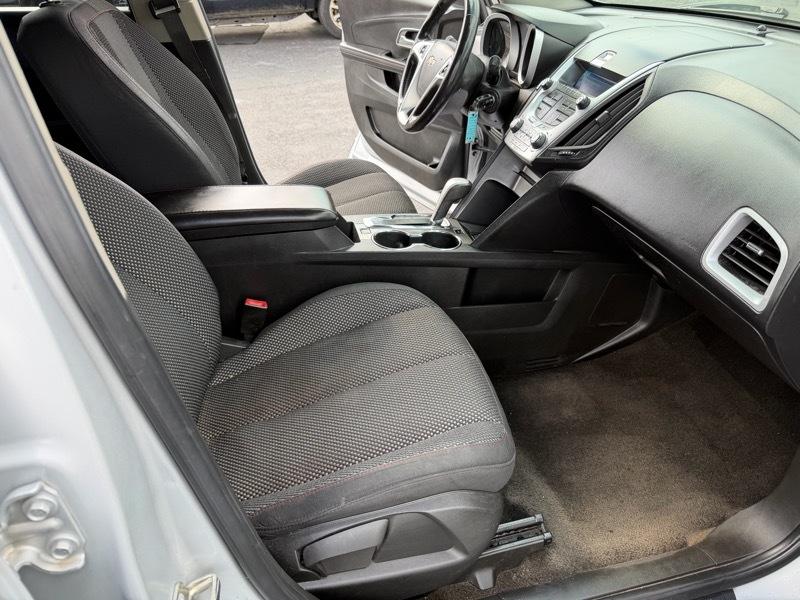 Chevrolet Equinox 1LT 2WD 2011