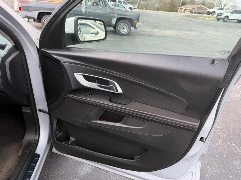 Chevrolet Equinox 1LT 2WD 2011