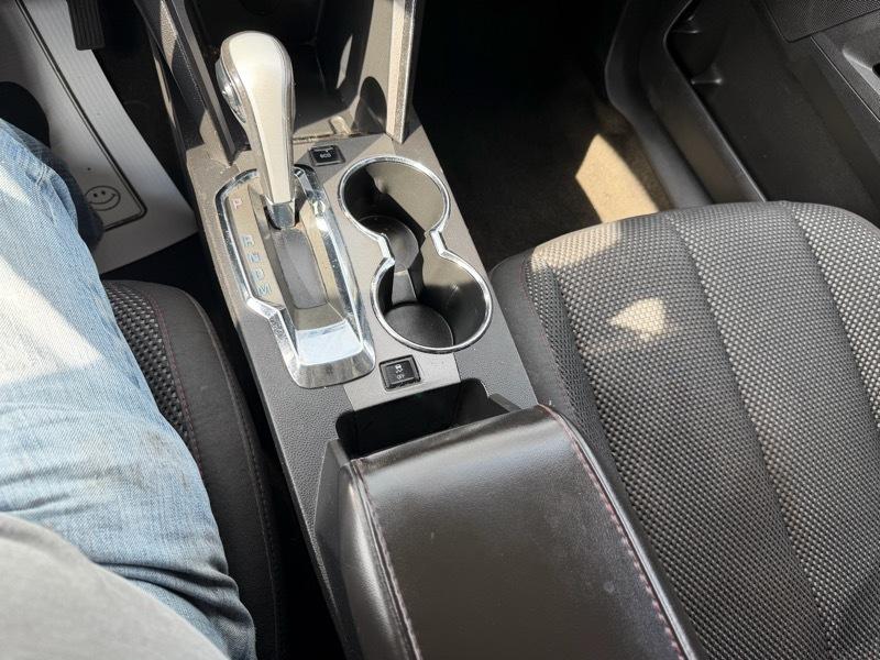 Chevrolet Equinox 1LT 2WD 2011