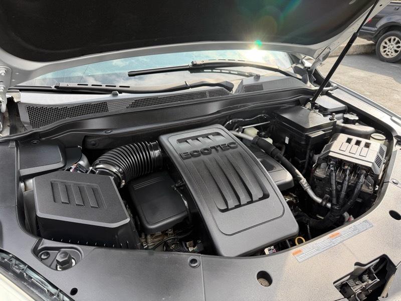 Chevrolet Equinox 1LT 2WD 2011