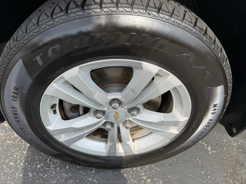 Chevrolet Equinox 1LT 2WD 2011