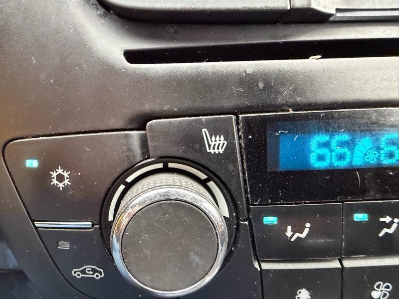 Buick Regal Base 2012