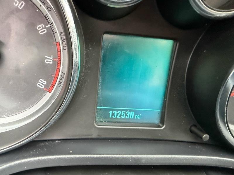 Buick Regal Base 2012