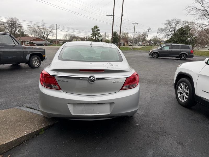 Buick Regal Base 2012