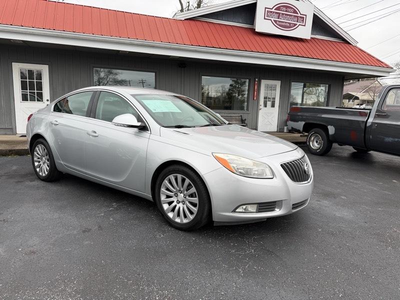 Buick Regal Base 2012