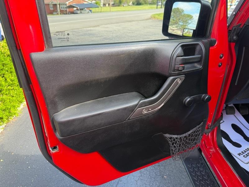 Jeep Wrangler Unlimited Sport 4WD 2012