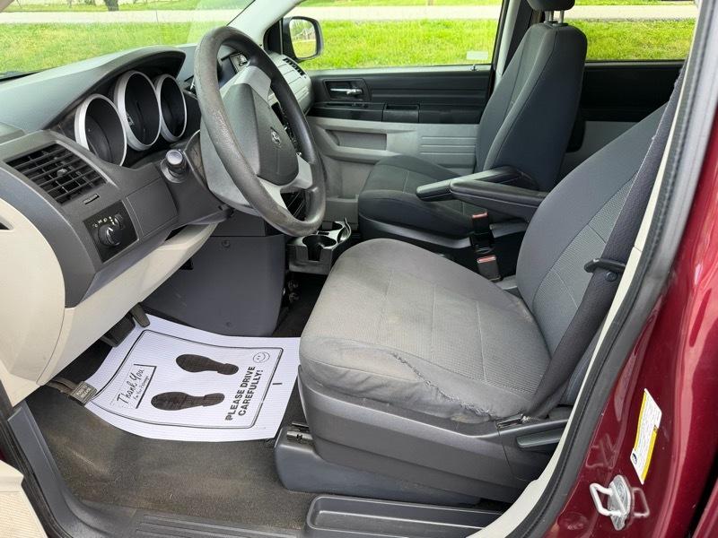 Dodge Grand Caravan SE 2009