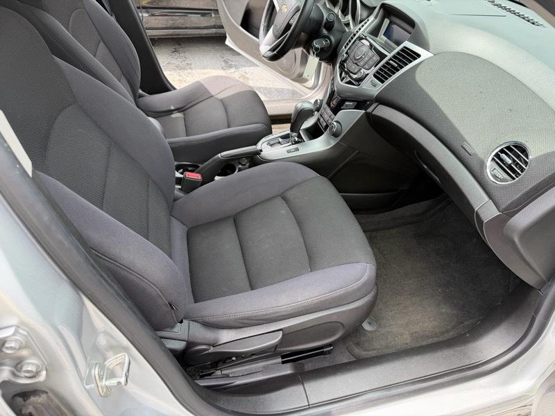 Chevrolet Cruze 1LT Auto 2013