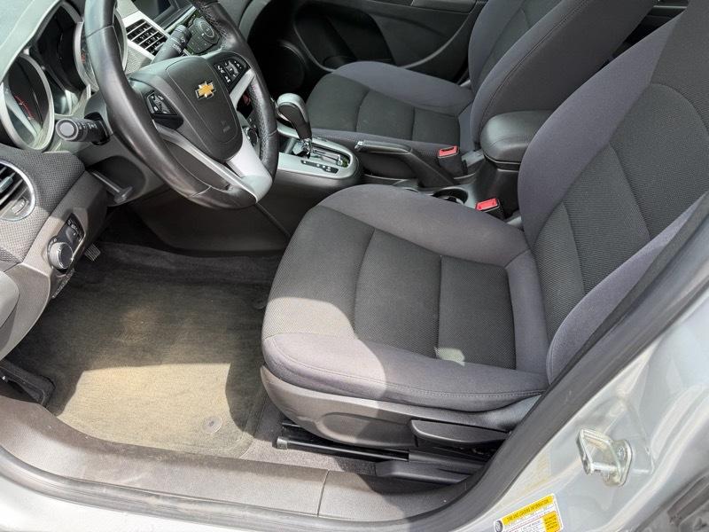 Chevrolet Cruze 1LT Auto 2013