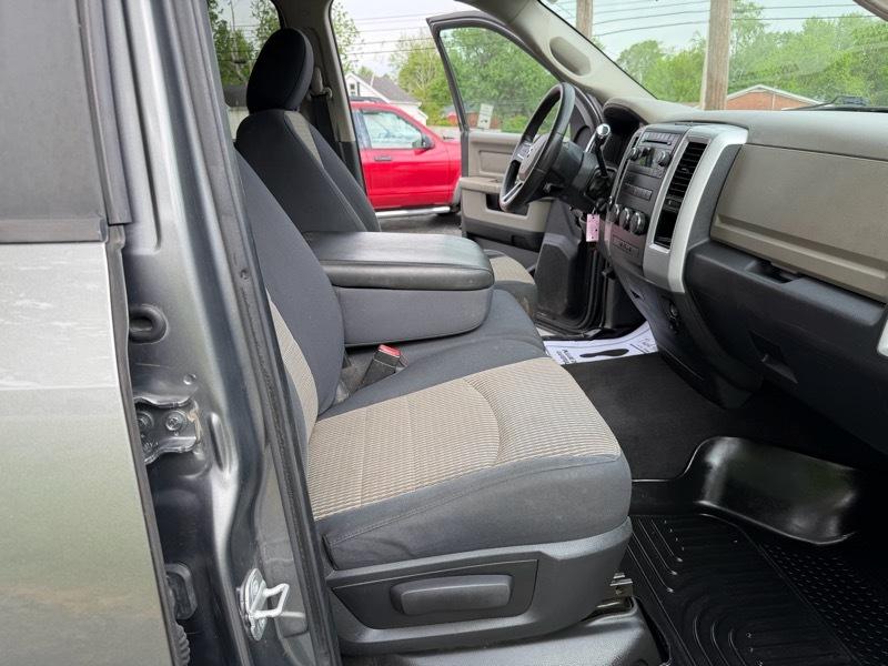 RAM 1500 SLT Quad Cab 4WD 2010