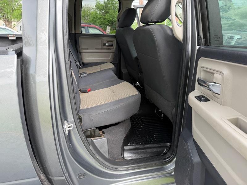 RAM 1500 SLT Quad Cab 4WD 2010